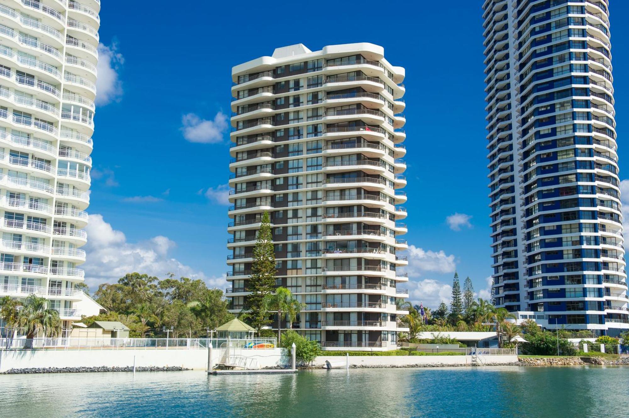 Broadwater Shores Waterfront Apartments Gold Coast Exterior foto