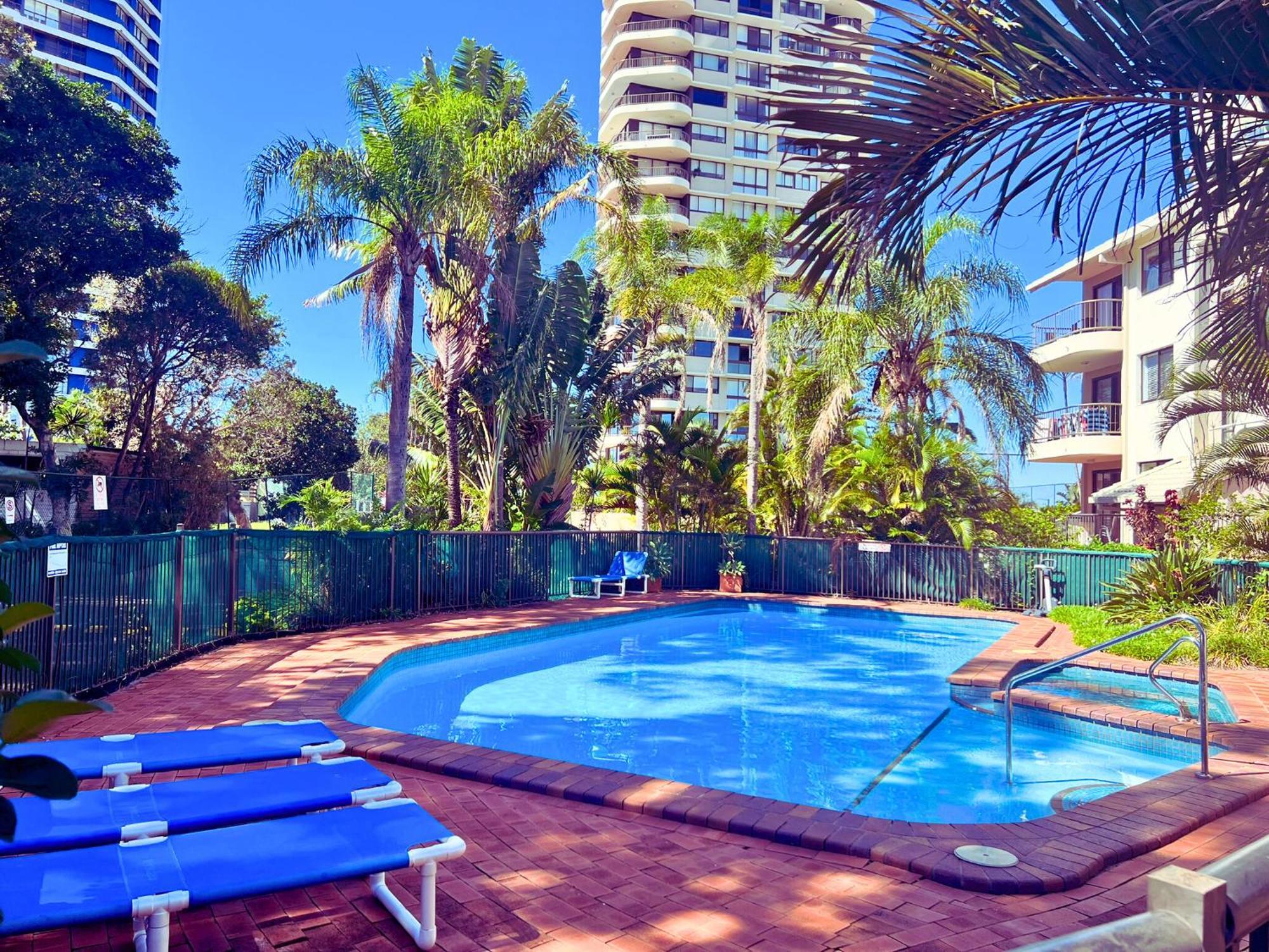 Broadwater Shores Waterfront Apartments Gold Coast Exterior foto