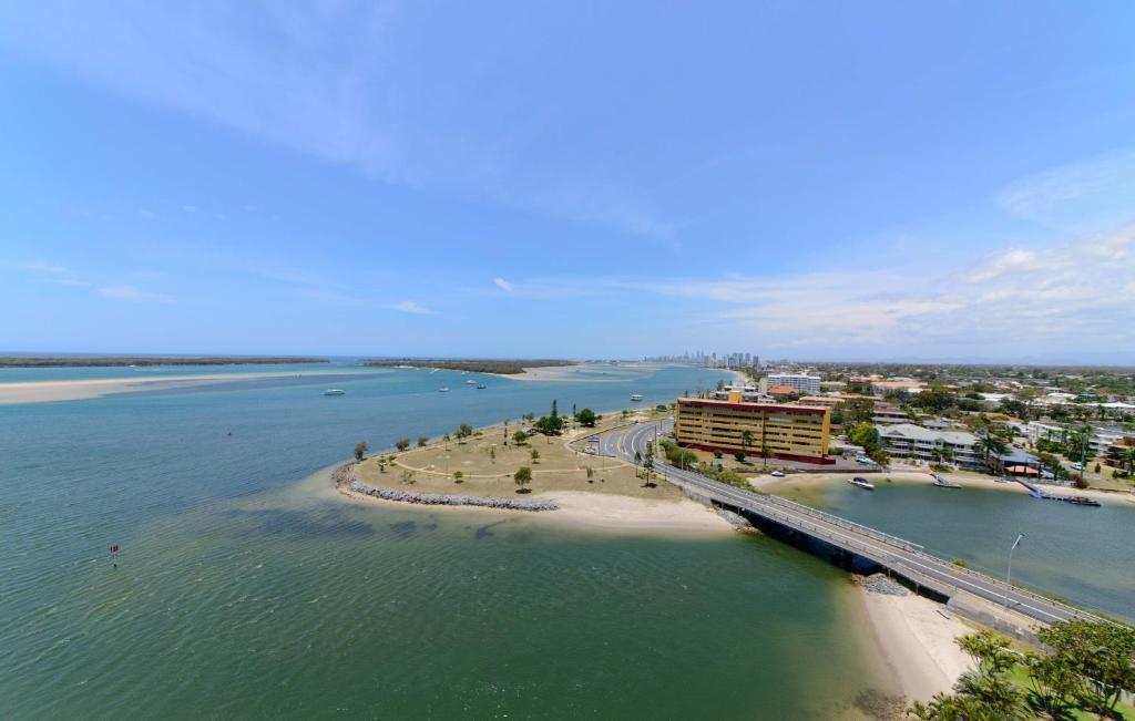 Broadwater Shores Waterfront Apartments Gold Coast Exterior foto